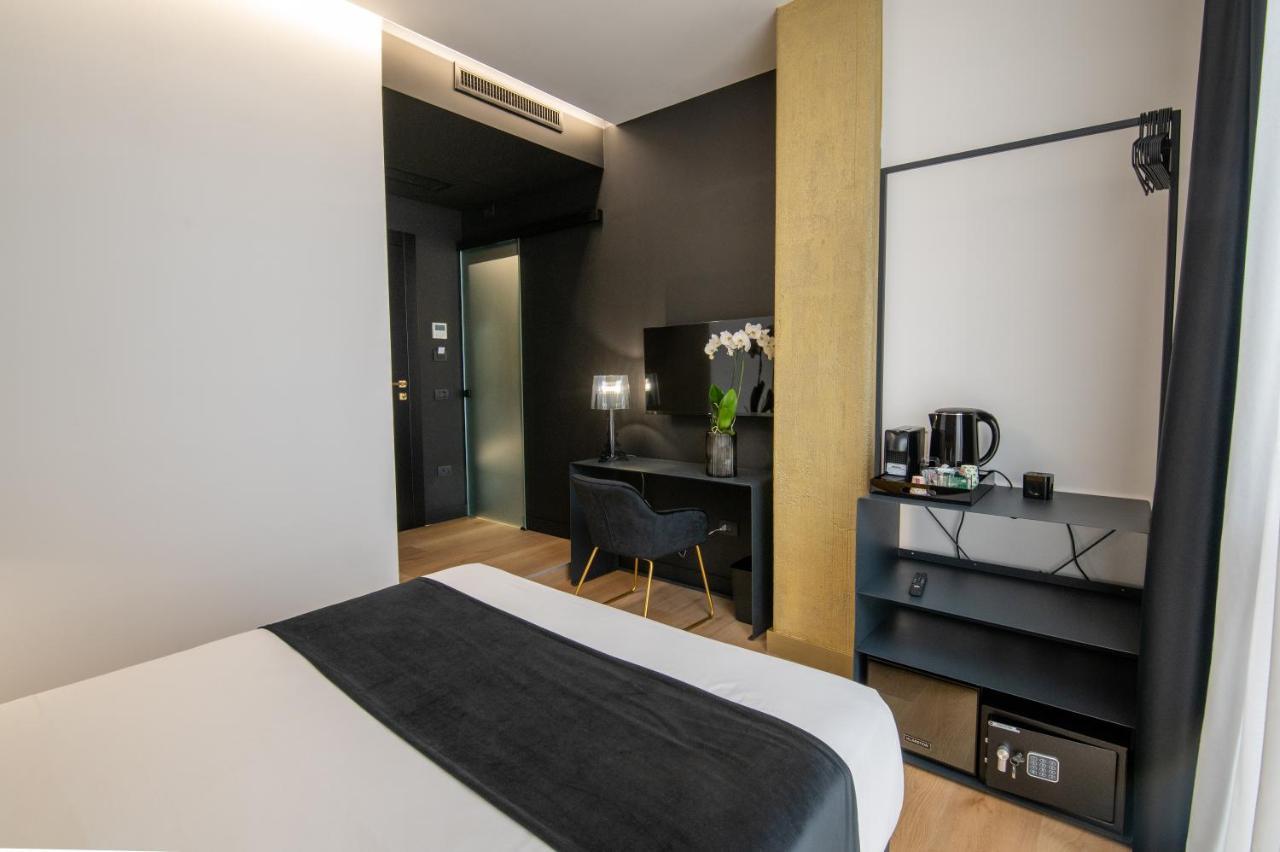 Plebiscito Boutique Rooms Nápoles Exterior foto